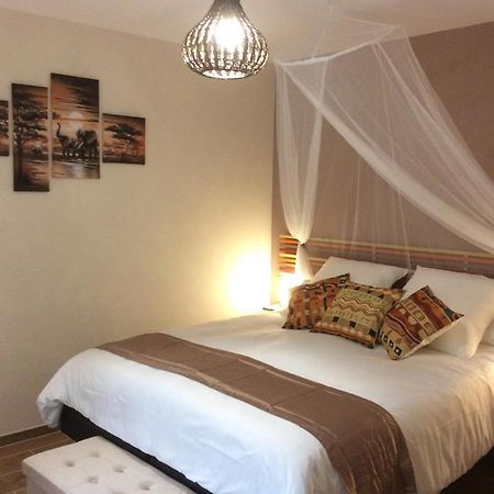 L'Orme Des Voyageurs Bed & Breakfast Boutigny Exterior photo
